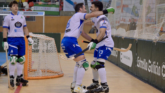 Los verdiblancos ganaron por 4-1 y pusieron el primer punto de la eliminatoria en el Palacio de los Deportes de Riazor