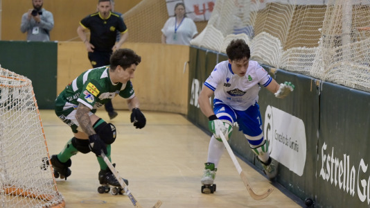 Los verdiblancos ganaron por 4-1 y pusieron el primer punto de la eliminatoria en el Palacio de los Deportes de Riazor