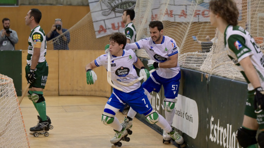 Los verdiblancos ganaron por 4-1 y pusieron el primer punto de la eliminatoria en el Palacio de los Deportes de Riazor