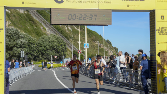 Gran participación en una nueva prueba del circuito de carreras por los barrios coruñeses