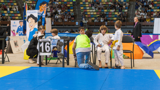 El torneo de judo de categorías base que rinde homenaje a Miguel Ángel López Pérez se celebró en el Coliseum