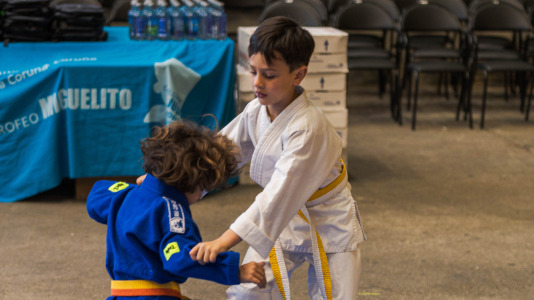 El torneo de judo de categorías base que rinde homenaje a Miguel Ángel López Pérez se celebró en el Coliseum
