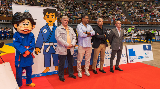 El torneo de judo de categorías base que rinde homenaje a Miguel Ángel López Pérez se celebró en el Coliseum