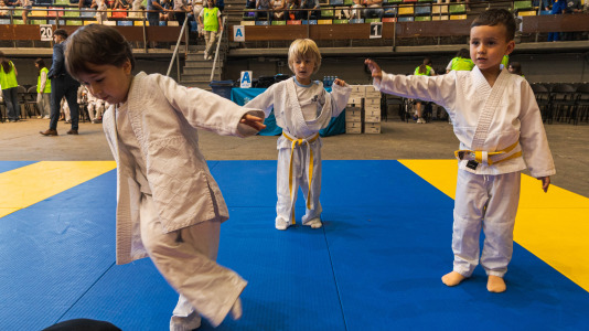 El torneo de judo de categorías base que rinde homenaje a Miguel Ángel López Pérez se celebró en el Coliseum