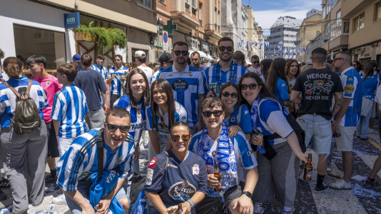 Aficionados del Dépor en la calle San Juan