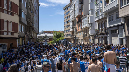 La afición del Dépor en la calle San Juan