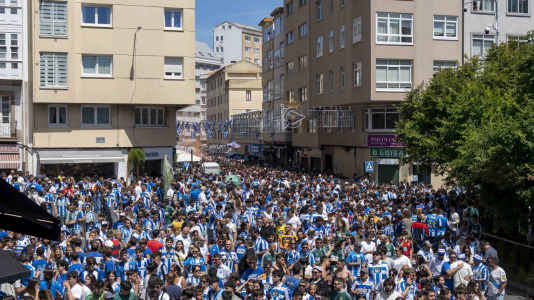 La afición del Dépor en la calle San Juan