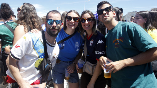 La Fan Zone de Riazor vibró con The Rapants