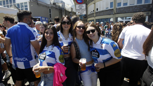 La Fan Zone de Riazor vibró con The Rapants