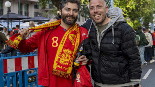 Gran ambiente en la previa del España-Irak que se celebró en Riazor