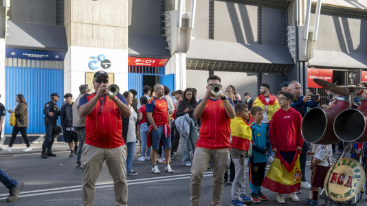 Gran ambiente en la previa del España-Irak que se celebró en Riazor