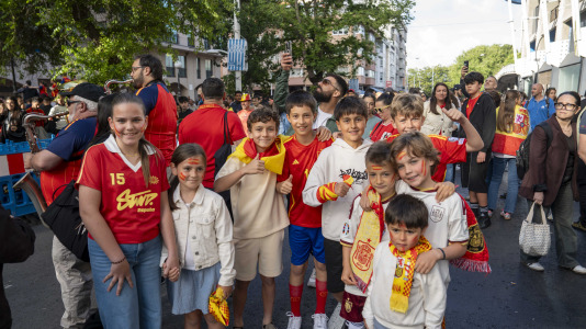Gran ambiente en la previa del España-Irak que se celebró en Riazor