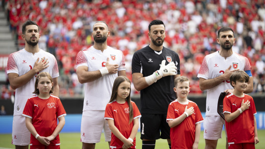 St. Gallen (Switzerland), 31/05/2026.- Players of Jordan sing the national anthem before the international friendly soccer match between Switzerland and Jordan, at the kybunpark, in St. Gallen, Switzerland, 31 May 2026. (Futbol, Amistoso, Jordania, Suiza) EFE/EPA/GIAN EHRENZELLER