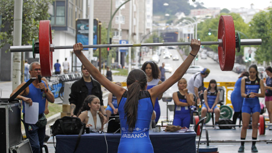 El entorno del estadio de Riazor y las playas acogieron una amplia variedad de actividades