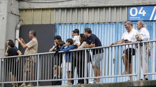 El entorno del estadio de Riazor y las playas acogieron una amplia variedad de actividades