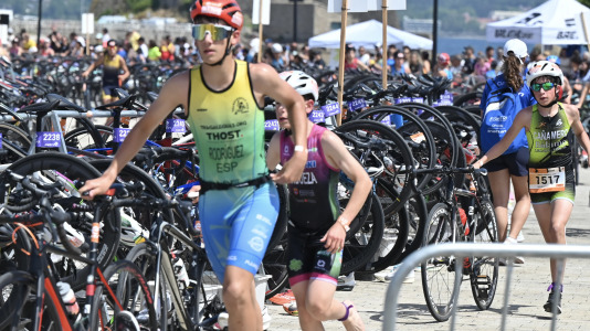 Espectacular ambiente en las pruebas de los campeonatos de España este sábado en la ciudad herculina