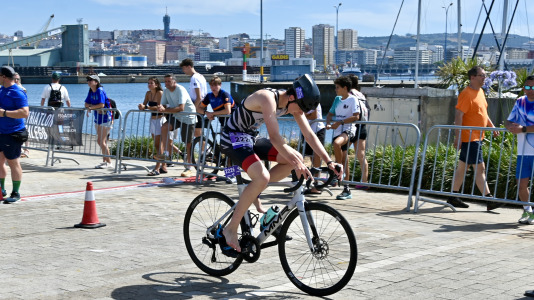 Espectacular ambiente en las pruebas de los campeonatos de España este sábado en la ciudad herculina
