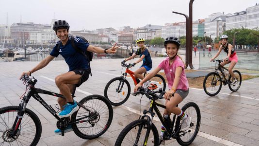 La participación en el Día de la Bicicleta supuso un éxito