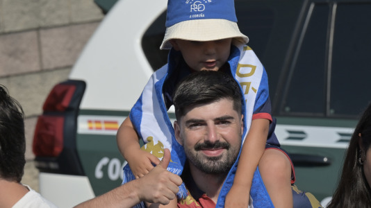 Cientos de seguidores animaron al equipo blanquiazul en A Magdalena