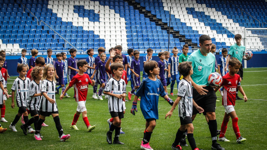 Calasanz y Dépor se llevaron los trofeos en categoría prebenjamín y benjamín