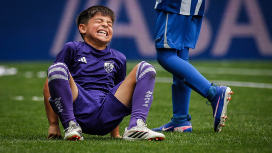 Calasanz y Dépor se llevaron los trofeos en categoría prebenjamín y benjamín