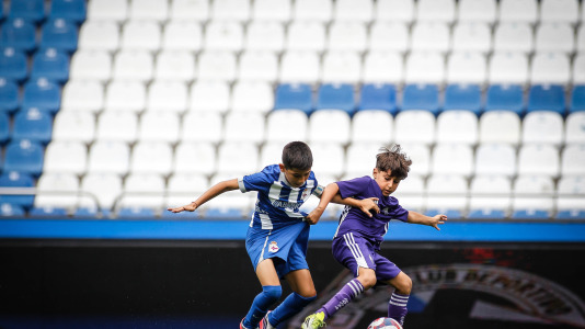 Calasanz y Dépor se llevaron los trofeos en categoría prebenjamín y benjamín