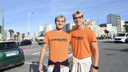 Hubo gran ambiente en la previa del Deportivo-Elche a pesar de ser lunes