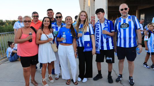 Cientos de seguidores blanquiazules estuvieron en La Rosaleda
