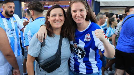 Cientos de seguidores blanquiazules estuvieron en La Rosaleda