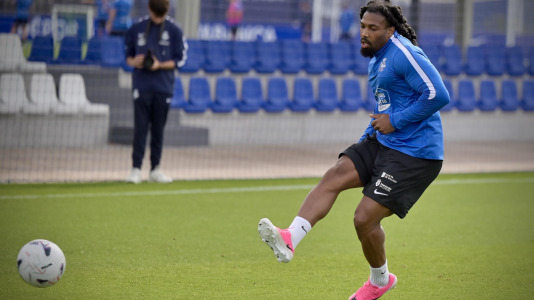 Primer entrenamiento de Adama Traoré en Abegondo