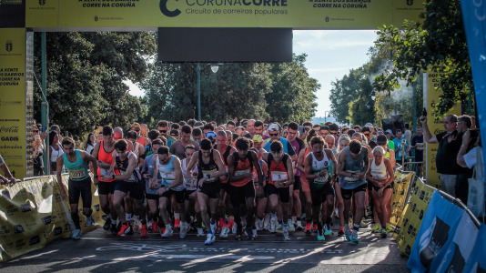Cientos de corredores participaron en una nueva prueba del Coruña Corre
