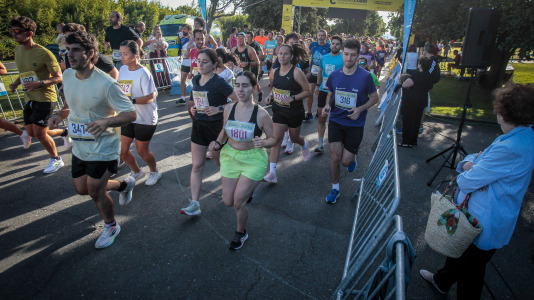 Cientos de corredores participaron en una nueva prueba del Coruña Corre