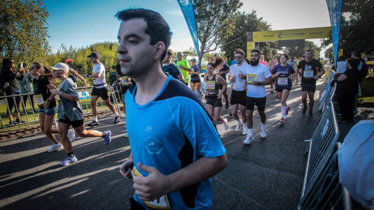 Cientos de corredores participaron en una nueva prueba del Coruña Corre