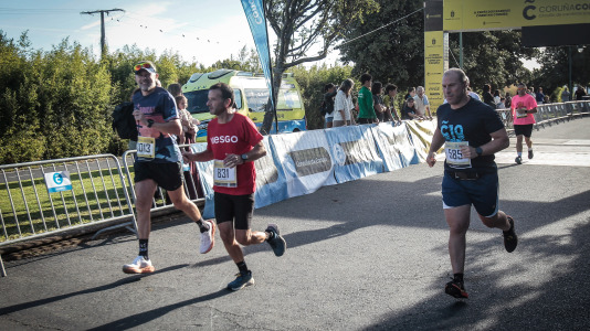 Cientos de corredores participaron en una nueva prueba del Coruña Corre