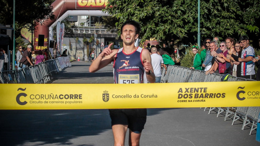 Cientos de corredores participaron en una nueva prueba del Coruña Corre