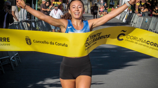 Cientos de corredores participaron en una nueva prueba del Coruña Corre