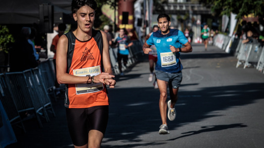 Cientos de corredores participaron en una nueva prueba del Coruña Corre