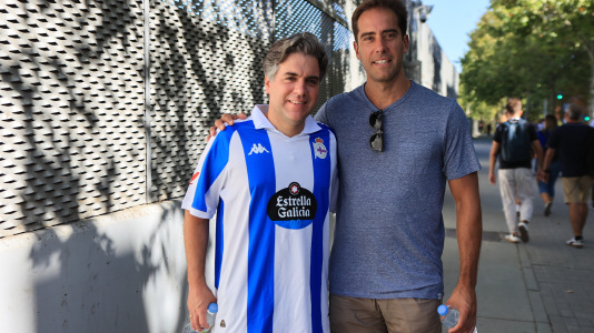 La afición blanquiazul no quiso perderse el duelo en el Coliseum