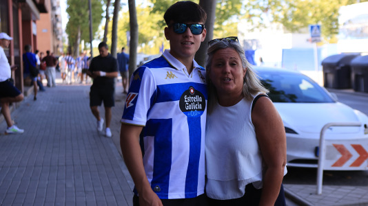 La afición blanquiazul no quiso perderse el duelo en el Coliseum