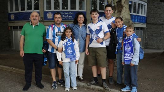 Más de 10.000 seguidores se dieron cita en Riazor para el amistoso de este viernes