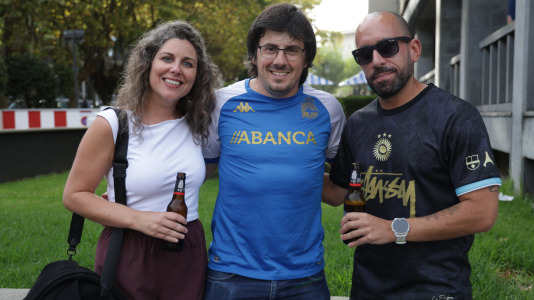 Más de 10.000 seguidores se dieron cita en Riazor para el amistoso de este viernes