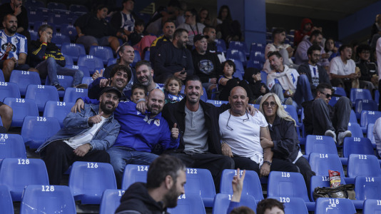 Más de 10.000 seguidores se dieron cita en Riazor para el amistoso de este viernes