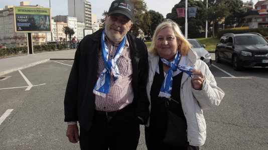 Más de 10.000 seguidores se dieron cita en Riazor para el amistoso de este viernes