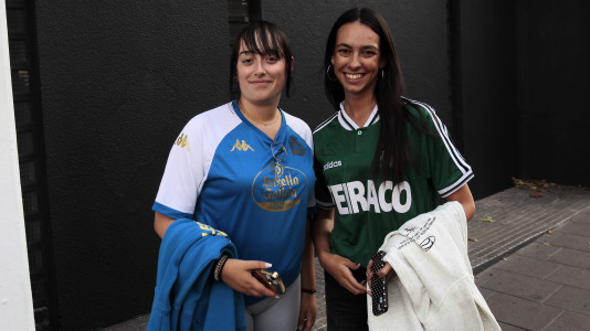 Más de 10.000 seguidores se dieron cita en Riazor para el amistoso de este viernes