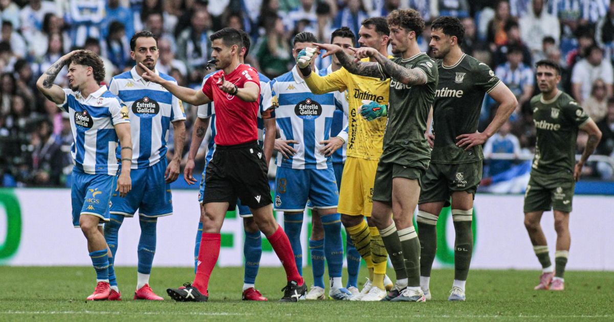 El CTA esquiva la polémica y se olvida del penalti pitado a Eddahchouri en su programa 'Tiempo de Revisión'